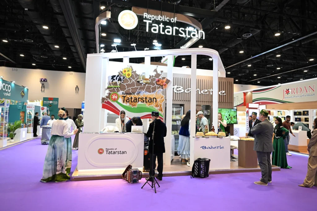 Visitors at the Republic of Tatarstan pavilion at Gulfood 2026